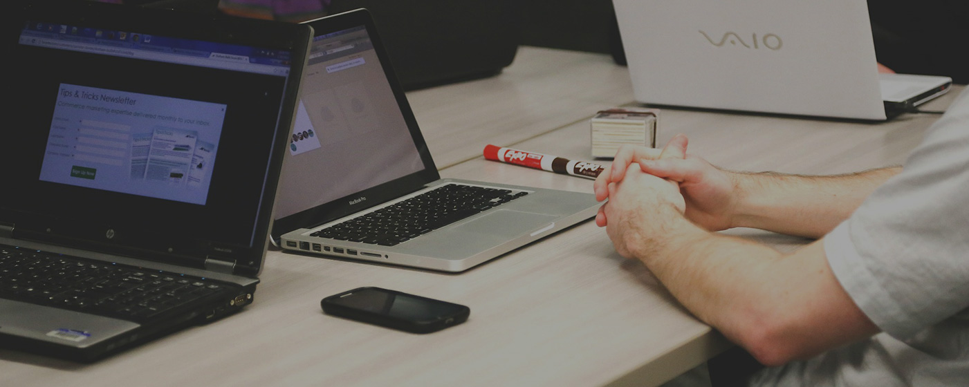 專業(yè)技術(shù)團(tuán)隊(duì) 專業(yè)技術(shù)團(tuán)隊(duì)